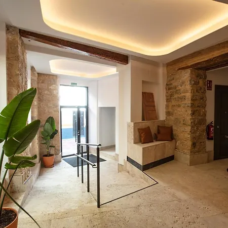 Velalma-ceron Edificio Exclusivo De Turisticos En Centro Historico Apartment Jaen